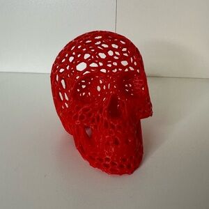 Red Voroni Skull Decor